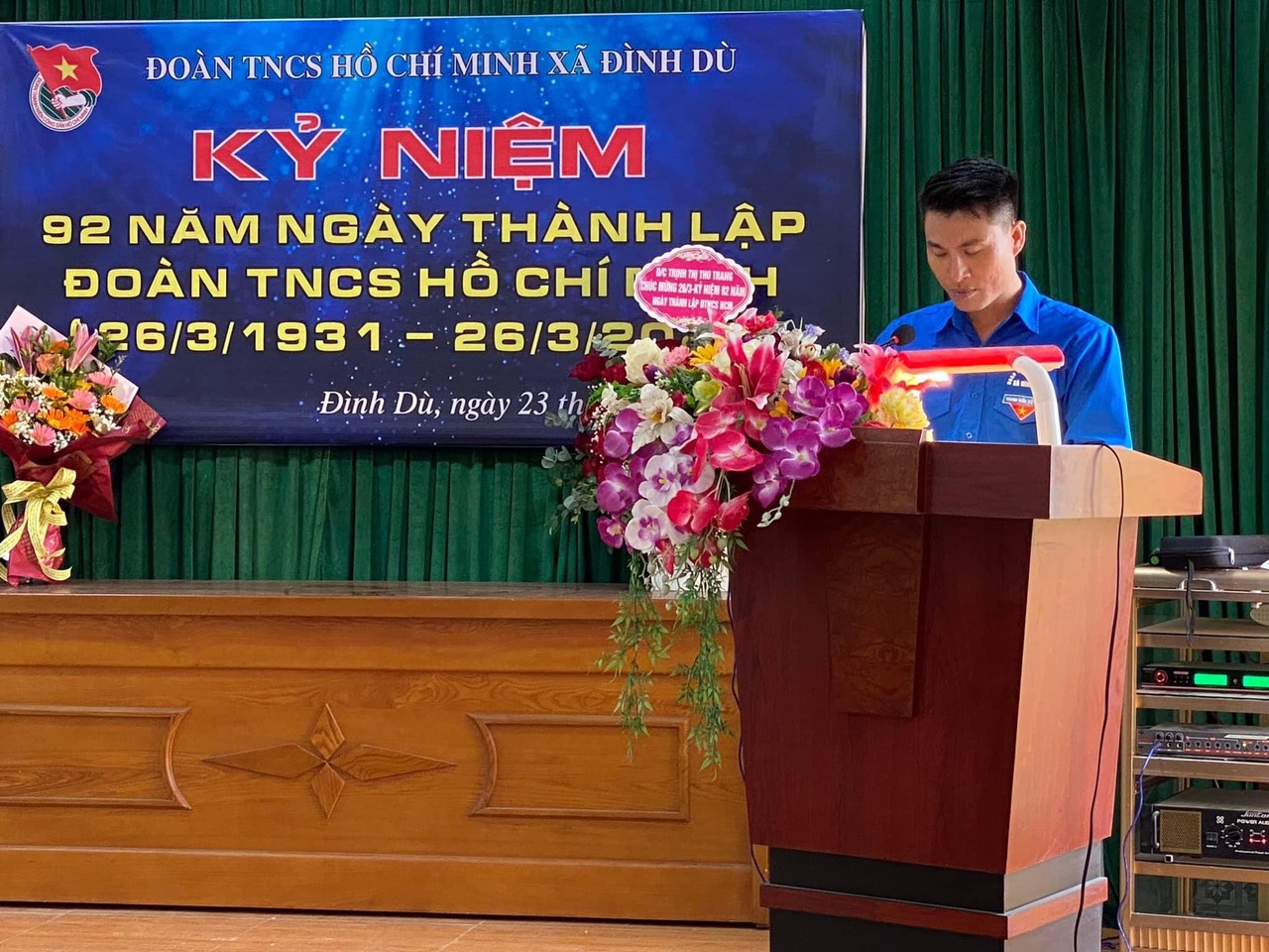 Đoàn Thanh niên xã Đình Dù tổ  chức kỷ niệm 92 năm ngày thành lập Đoàn